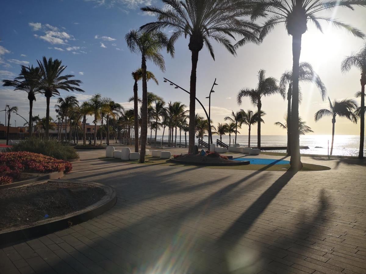 Modern House With 2 Bedrooms Near The Beach Castillo del Romeral Buitenkant foto