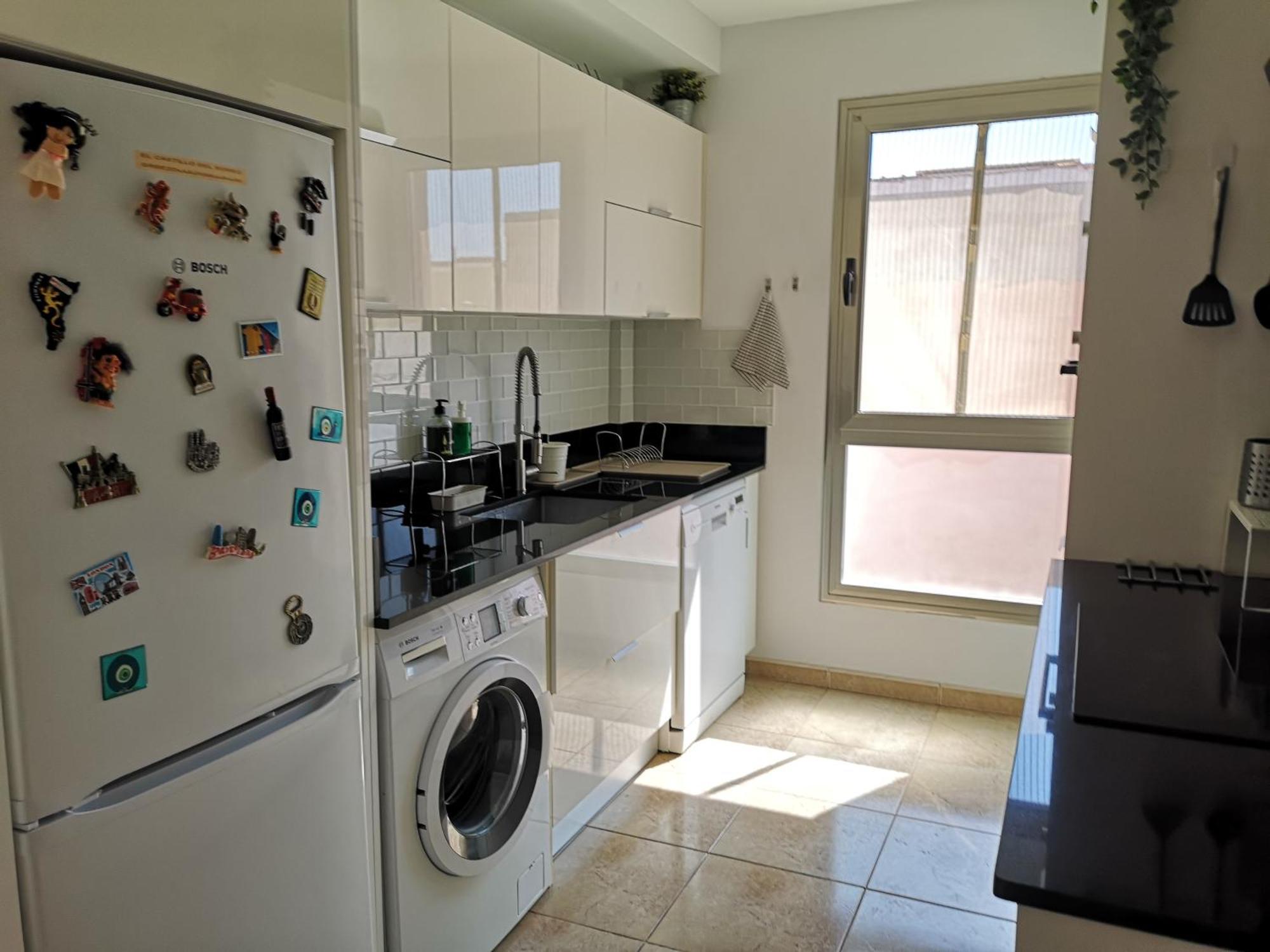 Modern House With 2 Bedrooms Near The Beach Castillo del Romeral Buitenkant foto