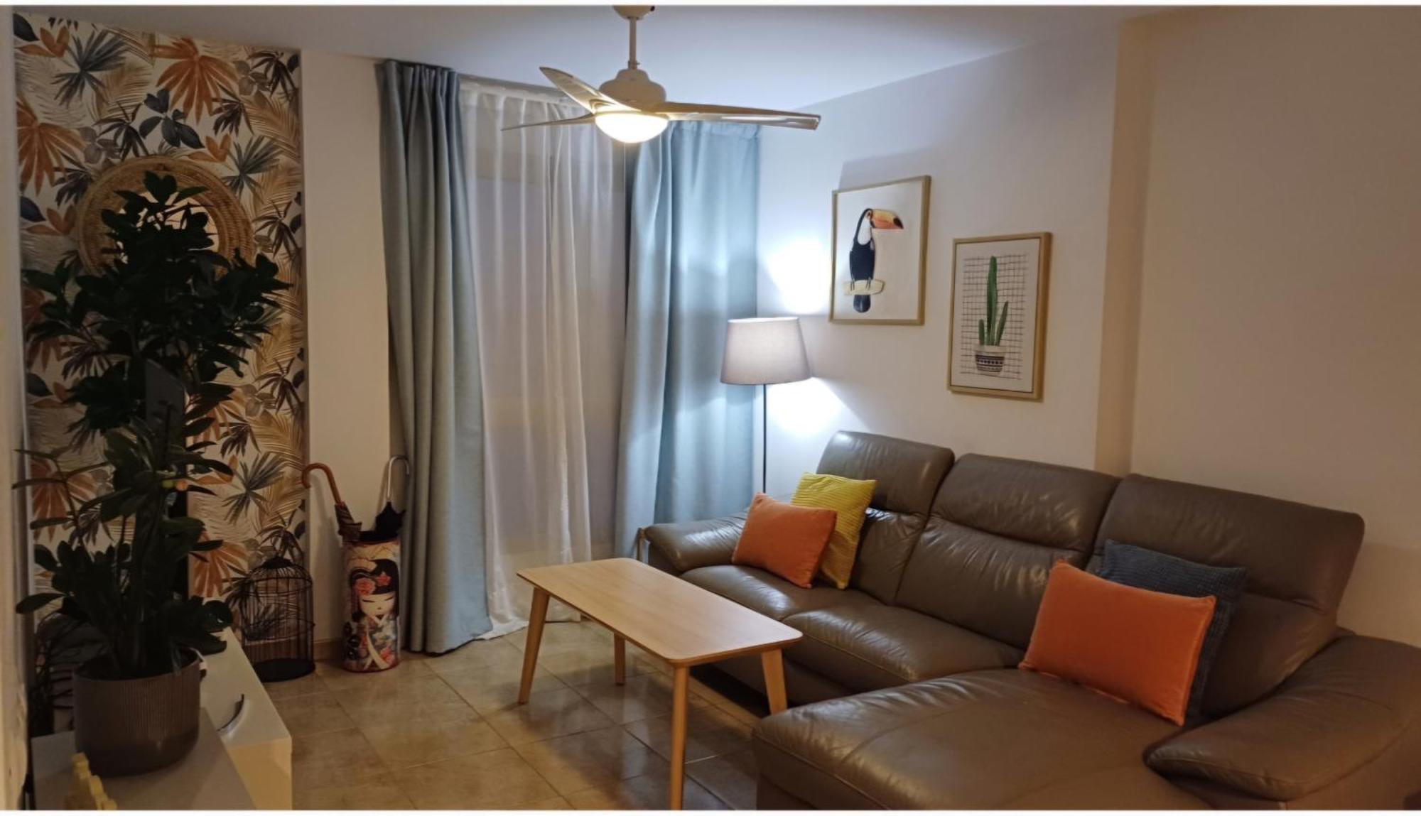 Modern House With 2 Bedrooms Near The Beach Castillo del Romeral Buitenkant foto
