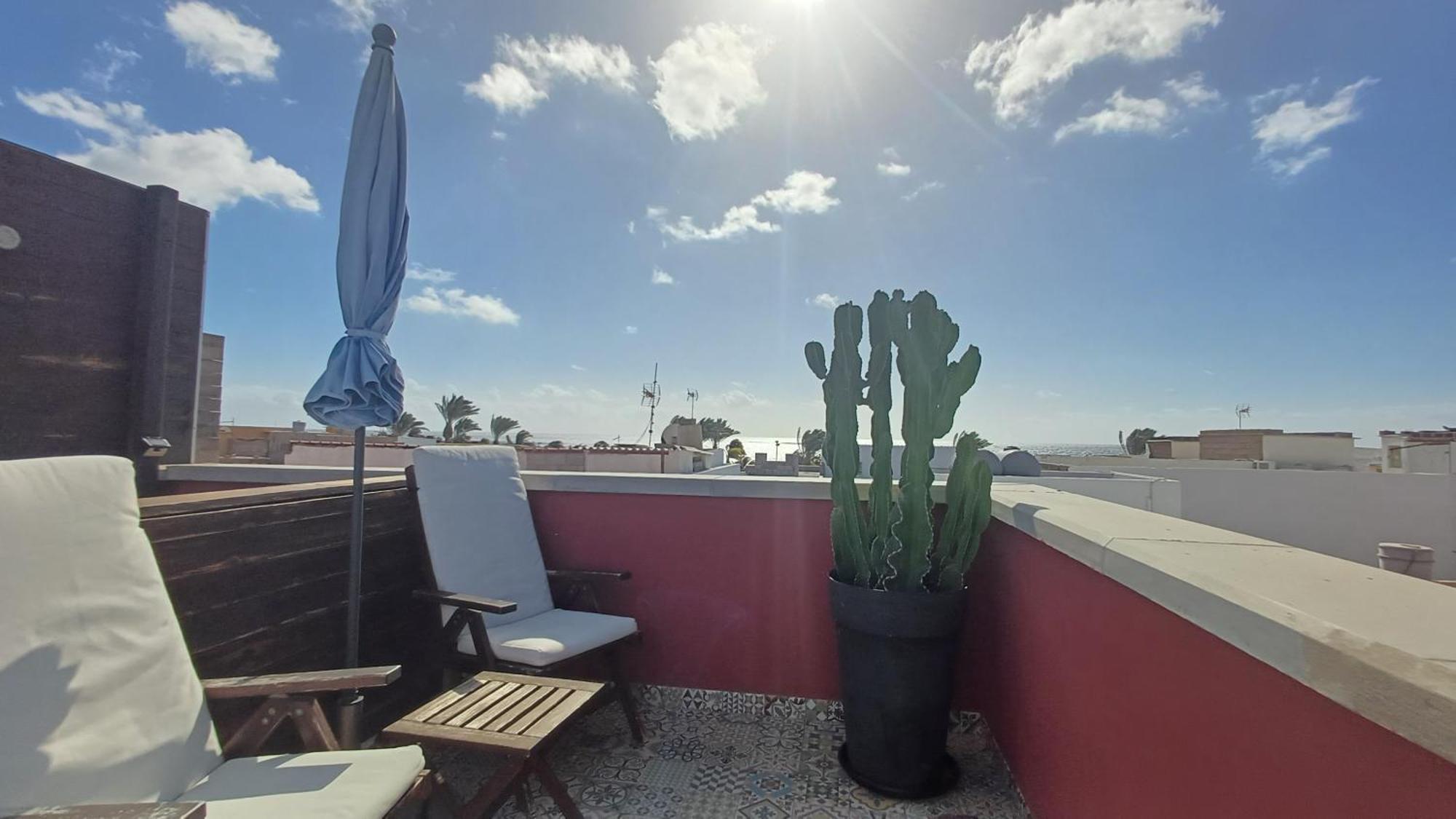 Modern House With 2 Bedrooms Near The Beach Castillo del Romeral Buitenkant foto