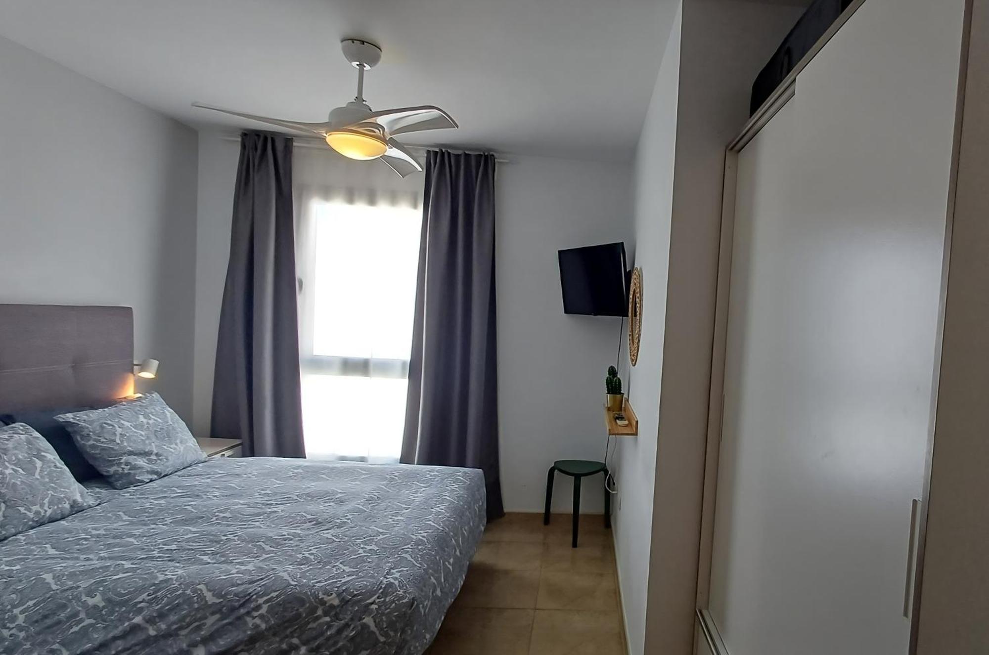 Modern House With 2 Bedrooms Near The Beach Castillo del Romeral Buitenkant foto